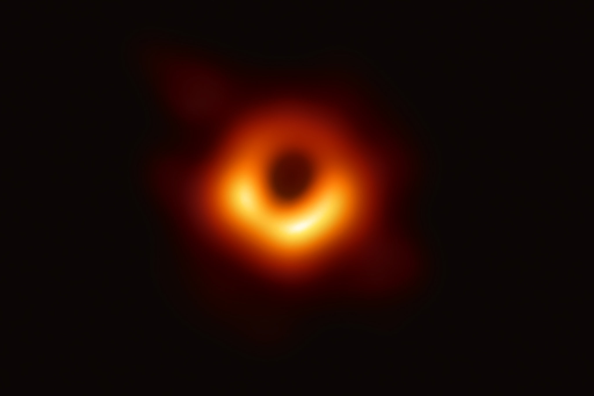 first picture of black hole